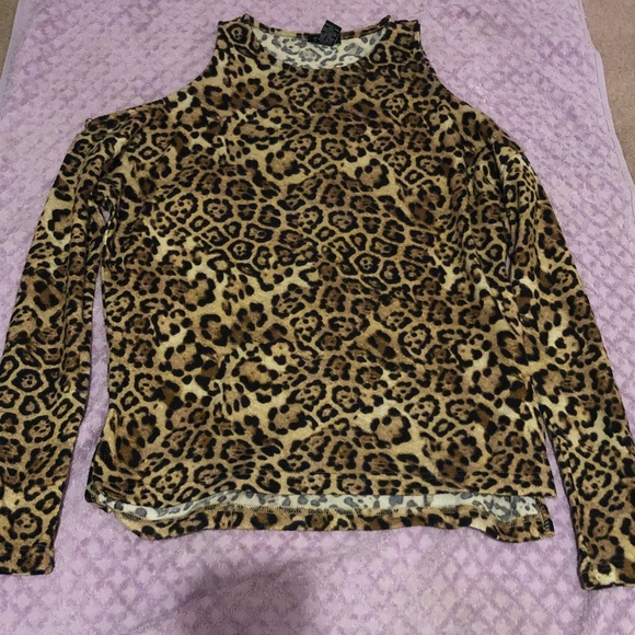 Girls Night Out Warm Felt Sexy Leopard Print Cheetah Long Sleeves thermal Top - Picture 5 of 16